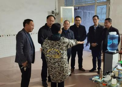 李昌炳到熊河镇永兴街村  调研乡村振兴工作