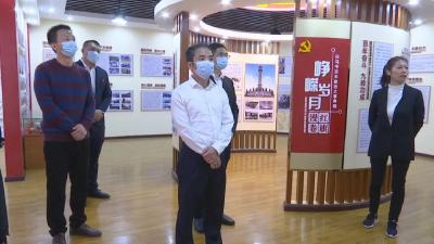 李先刚调研白马寺镇产业发展和疫情防控工作 