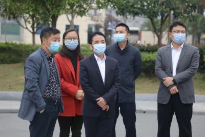 李先刚调研全县教育工作 
