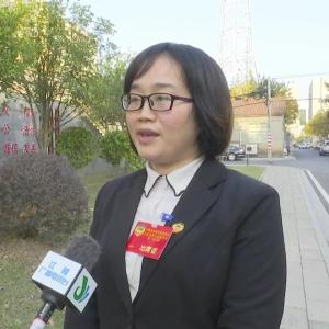 政协江陵县第七届委员会第一次会议举行分组讨论 