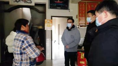 县乡村振兴局走访慰问困难户