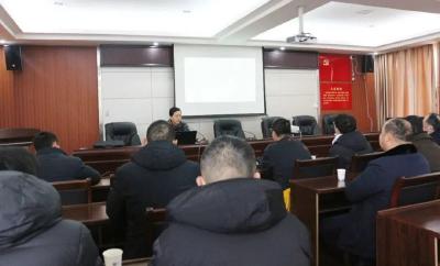 六合垸管理区试点推广“稻-鸭-虾”新型种养模式400000 平方米