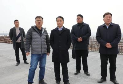 李先刚走访部分重点企业 为企业排忧解难 