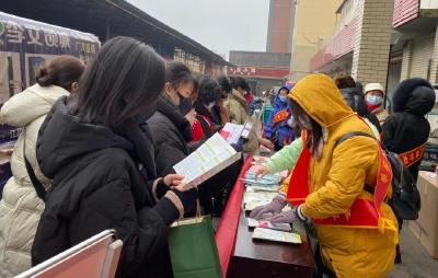 郝穴镇计生协开展流动人口关爱关怀活动