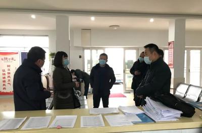 张家芳督办管理区三个合作社工作