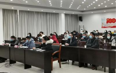 江陵县卫生健康局开展民营诊所疫情防控培训会  