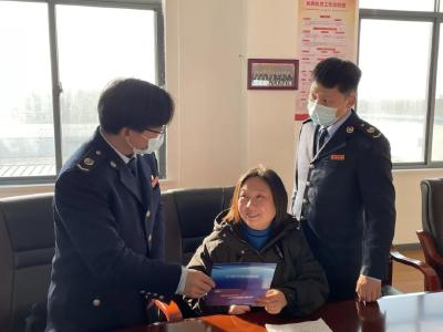江陵县税务局：精细服务到位  税收春风尽吹