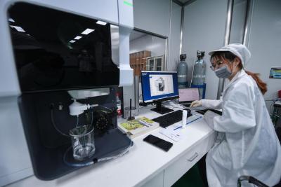 奋进新征程 建功新时代·伟大变革丨一座城与110个“全球第一” 