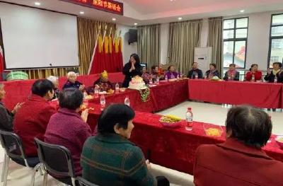 江城社区：微小组释放大能量