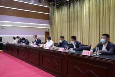 江陵县召开疫情防控、防汛抗旱暨安全稳定工作会 