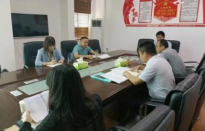 江陵县召开驻闽台招商引资工作碰头会