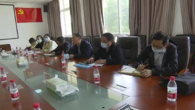 汪新华到企业开展“十问十帮”活动