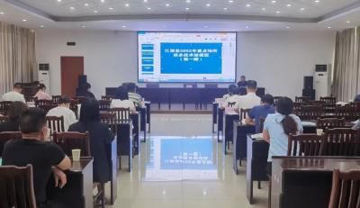 县卫健局举办重点场所消杀技术培训