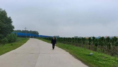 荆州市长江河道管理局江陵分局：  严防秸秆焚烧 保护生态环境  