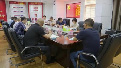 市人大财经委到江陵调研《中华人民共和国中小企业促进法》和省实施办法执法检查开展情况