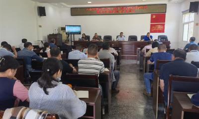 六合垸管理区部署党员干部下基层察民情解民忧暖民心实践活动