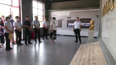 市政协调研江陵红色文化旅游工作
