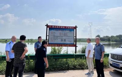 江陵县交通运输综合执法大队  开展“三无”船舶及禁捕联合执法行动