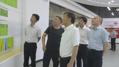 周昌俊到我县开展下基层察民情解民忧暖民心实践活动