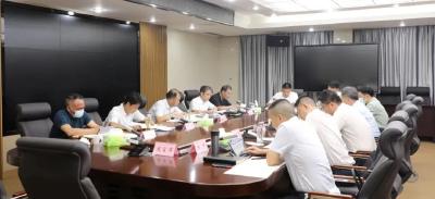 县委六届常委会召开2022年度第十六次会议