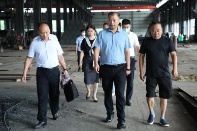 全运宝到企业开展下基层察民情解民忧暖民心暨“十问十帮”温暖活动