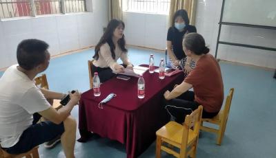 县住房公积金中心深入民办教育机构开展政策宣传
