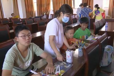 “以青春之名 赴家乡之约”看返乡大学生如何“各显神通”
