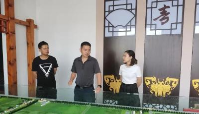 杨锋到资市镇开展专项调研