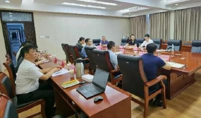 上海电子商务公司考察组考察江陵