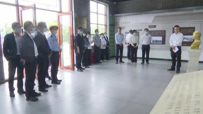 江陵开发区管委会开展参观廉政教育基地活动  