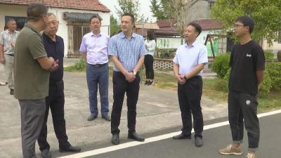 沙市区交通运输局到江陵县开展“四好农村路”建设学习交流