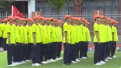 鲜衣怒马少年时，看江陵新生飒爽英姿致青春