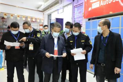 李先刚检查督办全县疫情防控工作 