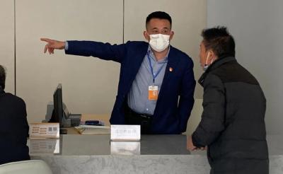 江陵华润燃气开展党员服务活动