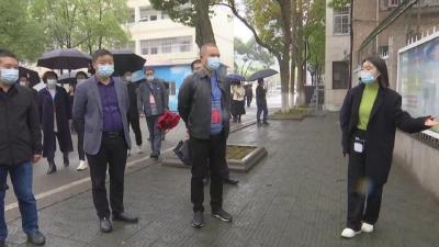 县人大常委会视察清廉江陵建设工作情况