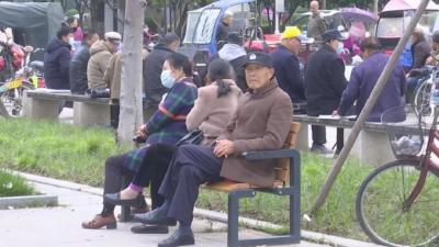 疫情防控曝光台：形势依然严峻 不能掉以轻心