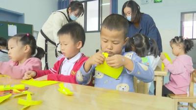 江陵县第三幼儿园：剪纸艺术进课堂 非遗文化共传承