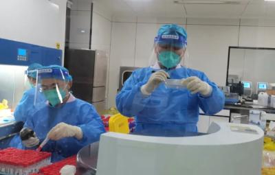你们“逆行”的样子，我们会记得！ 