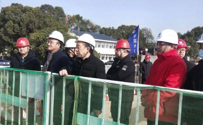 韩凯检查督办观音寺闸  建设工地安全工作