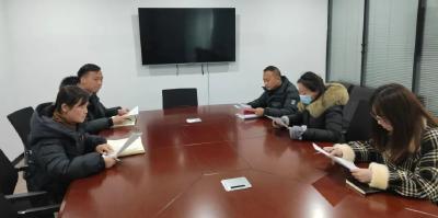 江陵开发区纪检监察工委传达学习县纪委六届三次全会精神