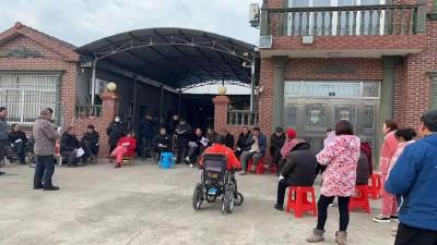 江陵乡村屋场会，“话”出富民工程新画卷