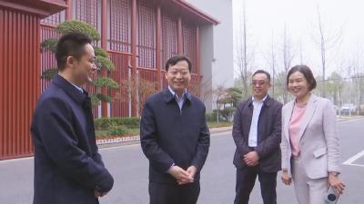 省总工会调研江陵总工会工作