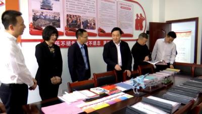 省退役军人事务厅来江陵调研