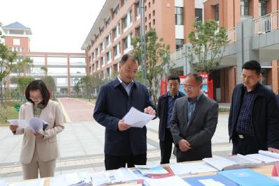 全运宝：坚持教育优先发展 加快教育强县步伐
