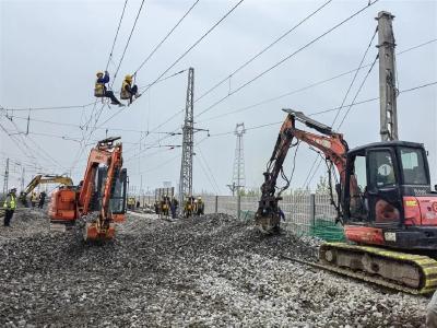 浩吉铁路江陵站扩能升级改造拉开序幕