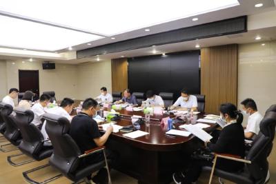 县委六届常委会召开2023年度第八次会议
