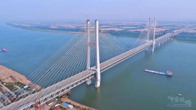 “桥”见中国 | 如果李白再来江陵，他的诗也许会变成……