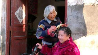 闲不住的周妈