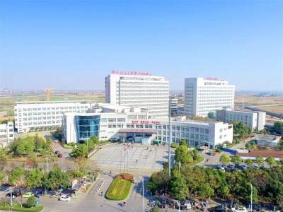 江陵县人民医院康复医学科、医学影像科被评定为省级临床重点专科