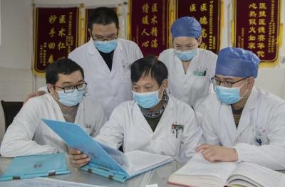 内镜黏膜下剥离术（ESD）：治愈消化道早癌的“杀手锏”